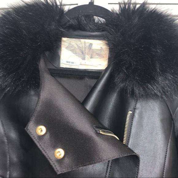 Kimchi Blue Faux Leather Black Jacket with Faux Fur Neck - Picture 3 of 12